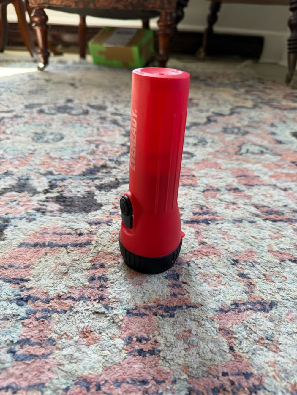 Red Flashlight - Picture 4 of 5